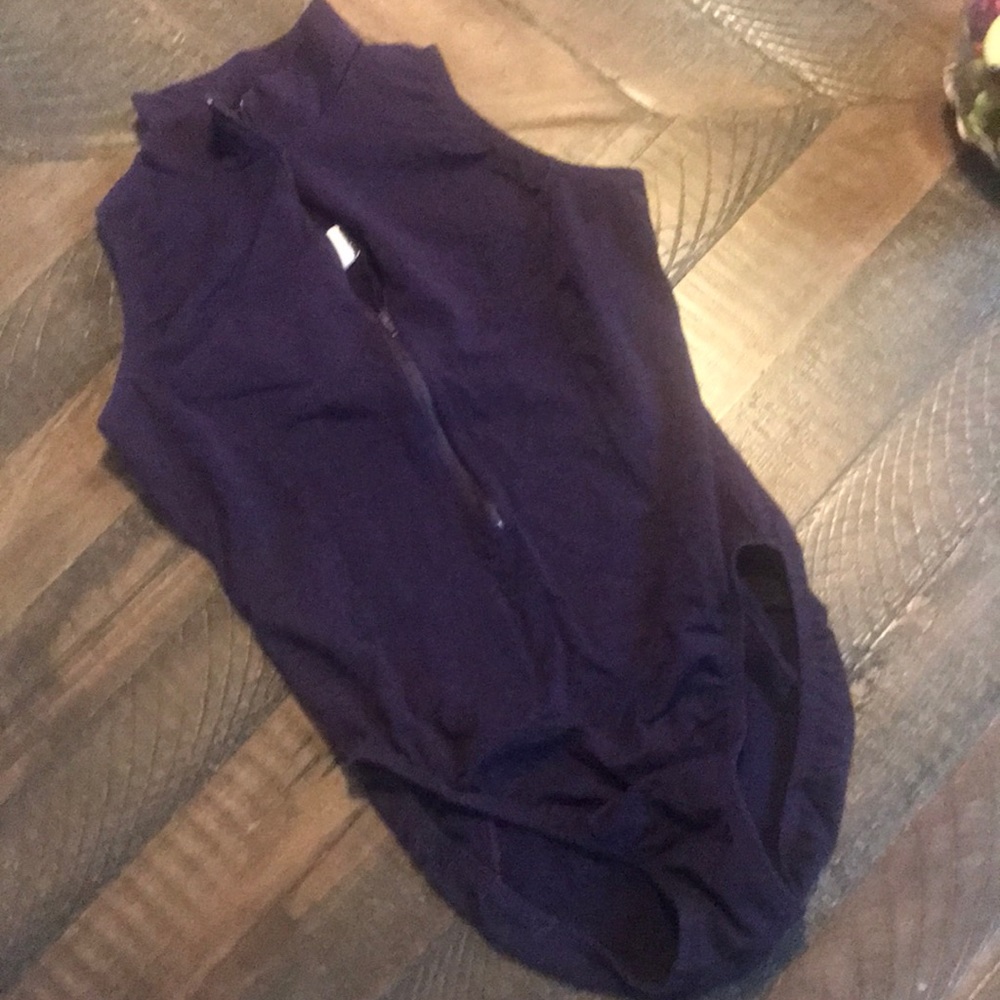 Motionwear Women’s dance leotard size large
